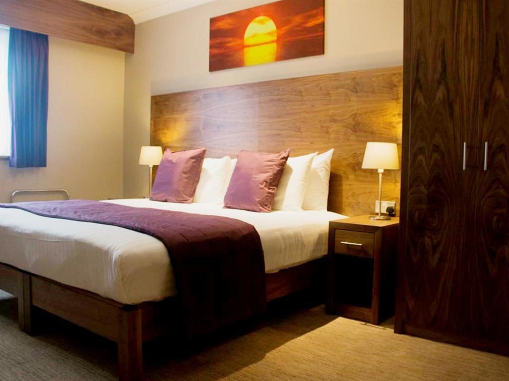 Hotel The White Hart Swindon Exteriér fotografie