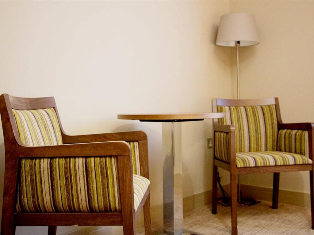 Hotel The White Hart Swindon Pokoj fotografie